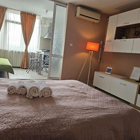 Olivia'S Studio - Apartment Yaş Dış mekan fotoğraf