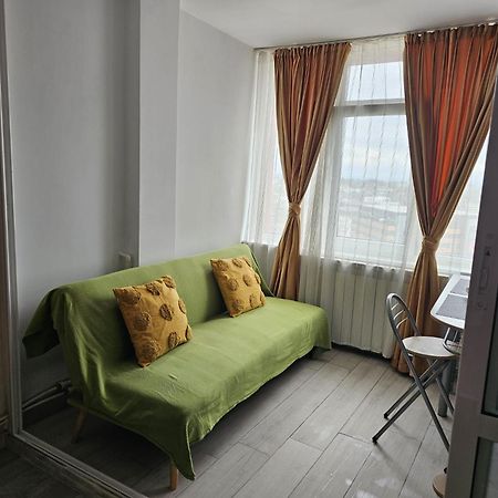 Olivia'S Studio - Apartment Yaş Dış mekan fotoğraf